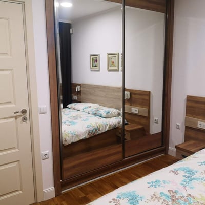 Miete einer geräumigen 2-Zimmer-Wohnung, Varna, Bulgarien